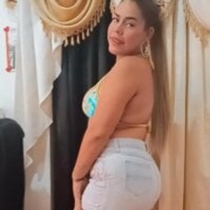 onaircams.com paola_GiantTits livesex profile in public cams