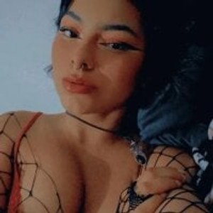 girlsupnorth.com MaddyFox69 livesex profile in blowjob cams