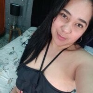 girlsupnorth.com Miablue31 livesex profile in housewives cams