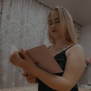 elivecams.com AlinaHotties livesex profile in dildo cams