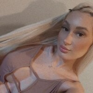 HaylieHope webcam profile - Romanian