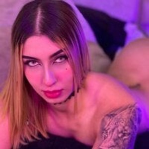 livesexr.com Fernanda-ortiz livesex profile in bigass cams