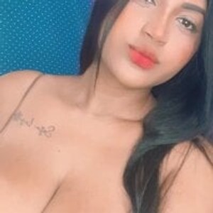 bestlivesexchat.com Maddye22 livesex profile in mobile cams