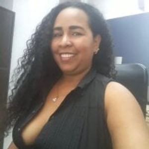 stripchat Camil_BBW Live Webcam Featured On onaircams.com