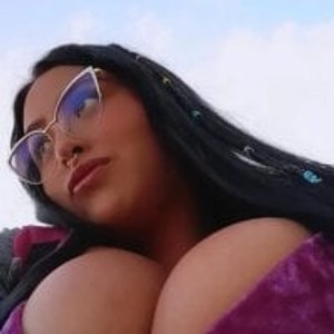 gonewildcams.com Carly_adams livesex profile in goth cams