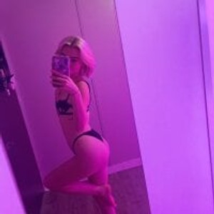 Lexiee_greyy profile pic from Stripchat