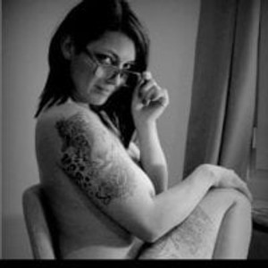 bestlivesexchat.com indigo_blue5 livesex profile in fingering cams