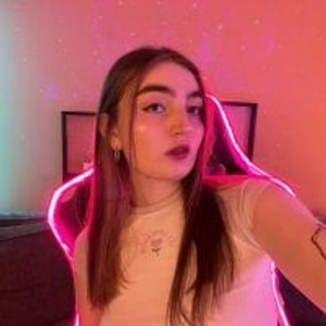 onaircams.com RinaAverrr livesex profile in asmr cams