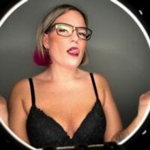 SexInstructorXO webcam profile pic