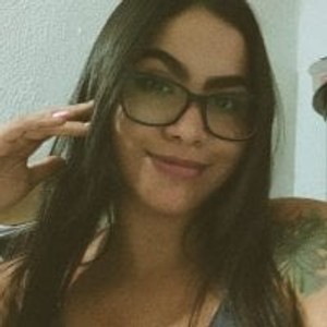 sleekcams.com Mia_fire22 livesex profile in cum cams