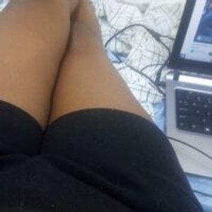 onaircams.com lovely-flower livesex profile in public cams