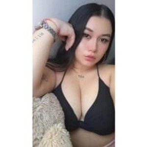 sleekcams.com Juana_Espinosa livesex profile in kissing cams