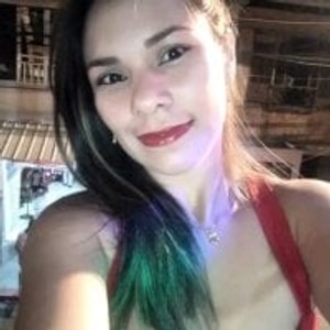 chatnmate.com luzmaria_dulce livesex profile in kissing cams