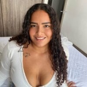 onaircams.com lasari17 livesex profile in bigass cams