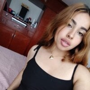 girlsupnorth.com DakotaHarper_cg livesex profile in blowjob cams