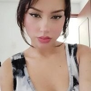 sleekcams.com Lili_kitty1 livesex profile in public cams