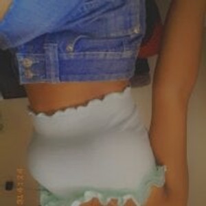 livesexr.com pretty_pumpum livesex profile in bigclit cams