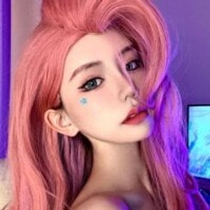 model-suki profile pic from Stripchat