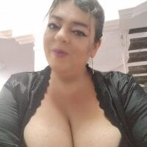 livesexr.com Karina_boobsi livesex profile in bigclit cams