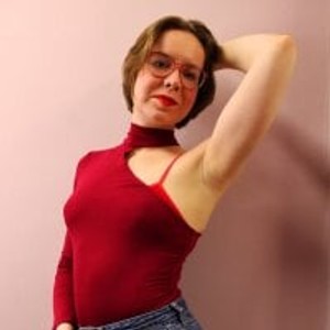 sleekcams.com Astrid_Rous livesex profile in piercing cams