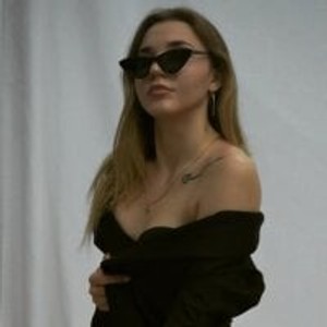 sleekcams.com NinaMillerf livesex profile in corset cams