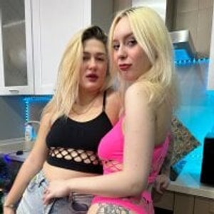 livesexr.com OlsenTeam livesex profile in lesbian cams