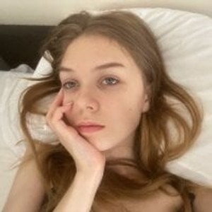 pornos.live RamonaFlwrs livesex profile in asmr cams