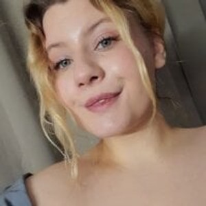 247camsex.com MarryCurvy livesex profile in tits cams