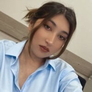 onaircams.com MilaLive livesex profile in massage cams