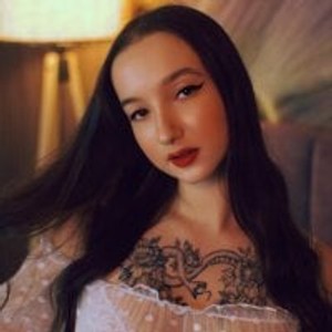 girlsupnorth.com ChristaButler livesex profile in shaven cams