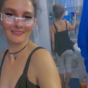 livesex.fan bea-starr livesex profile in hardcore cams