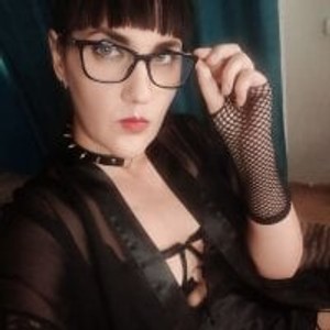 pornos.live MilfyyDiana livesex profile in mature cams