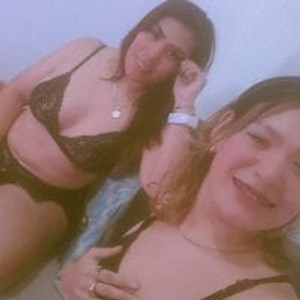 lesbianlivesexcams.com sweet_dirty_princesses livesex profile in lesbian cams