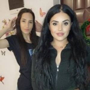 livesexr.com MiaNKarina livesex profile in lesbian cams