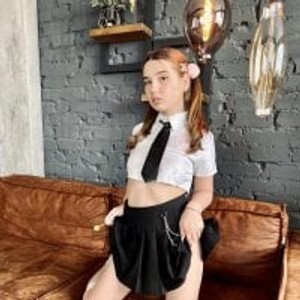 sleekcams.com Kira__Lee livesex profile in teen cams