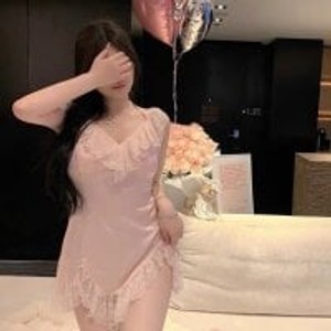 girlsupnorth.com Zyn_2k livesex profile in facesitting cams