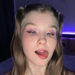 pornos.live Cute_Emiliya livesex profile in hidden cams