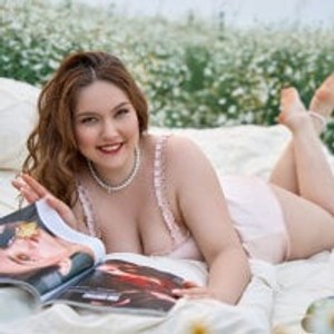 pornos.live MelanieNyman livesex profile in cuckold cams