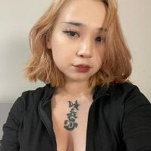 elivecams.com mia_toy livesex profile in tits cams