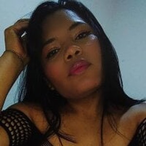 sleekcams.com serenna-love livesex profile in erotic cams