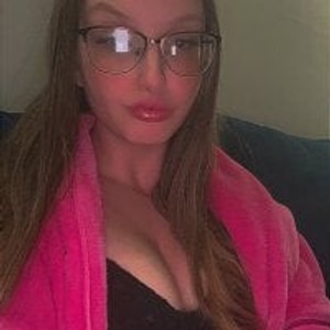 livesexr.com milkkmarie livesex profile in masturbation cams