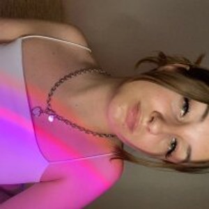 girlsupnorth.com 0Butterfly0 livesex profile in pov cams