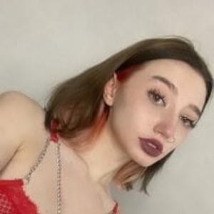 sleekcams.com KatieKinnen livesex profile in recordablepublic cams