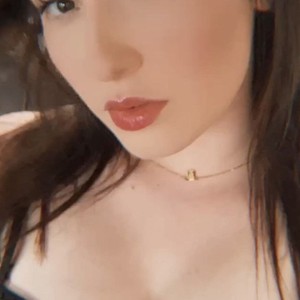 livesexr.com Loirinhasafagreluda livesex profile in masturbation cams