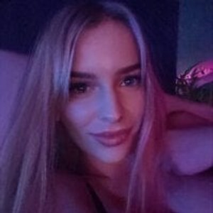 Amanda054 webcam profile