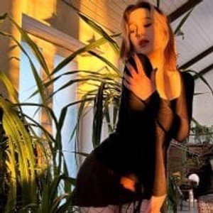 stripchat AliceblowX Live Webcam Featured On rudecam.live