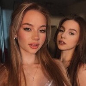 lesbianlivesexcams.com Cabin_creww livesex profile in teen cams