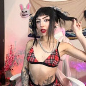 stripchat catipetite webcam profile pic via girlsupnorth.com