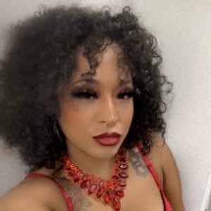 lesbianlivesexcams.com theshaybuttah livesex profile in masturbation cams