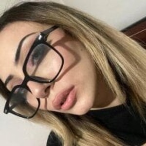 livesex.fan bigeyedbaby livesex profile in spank cams